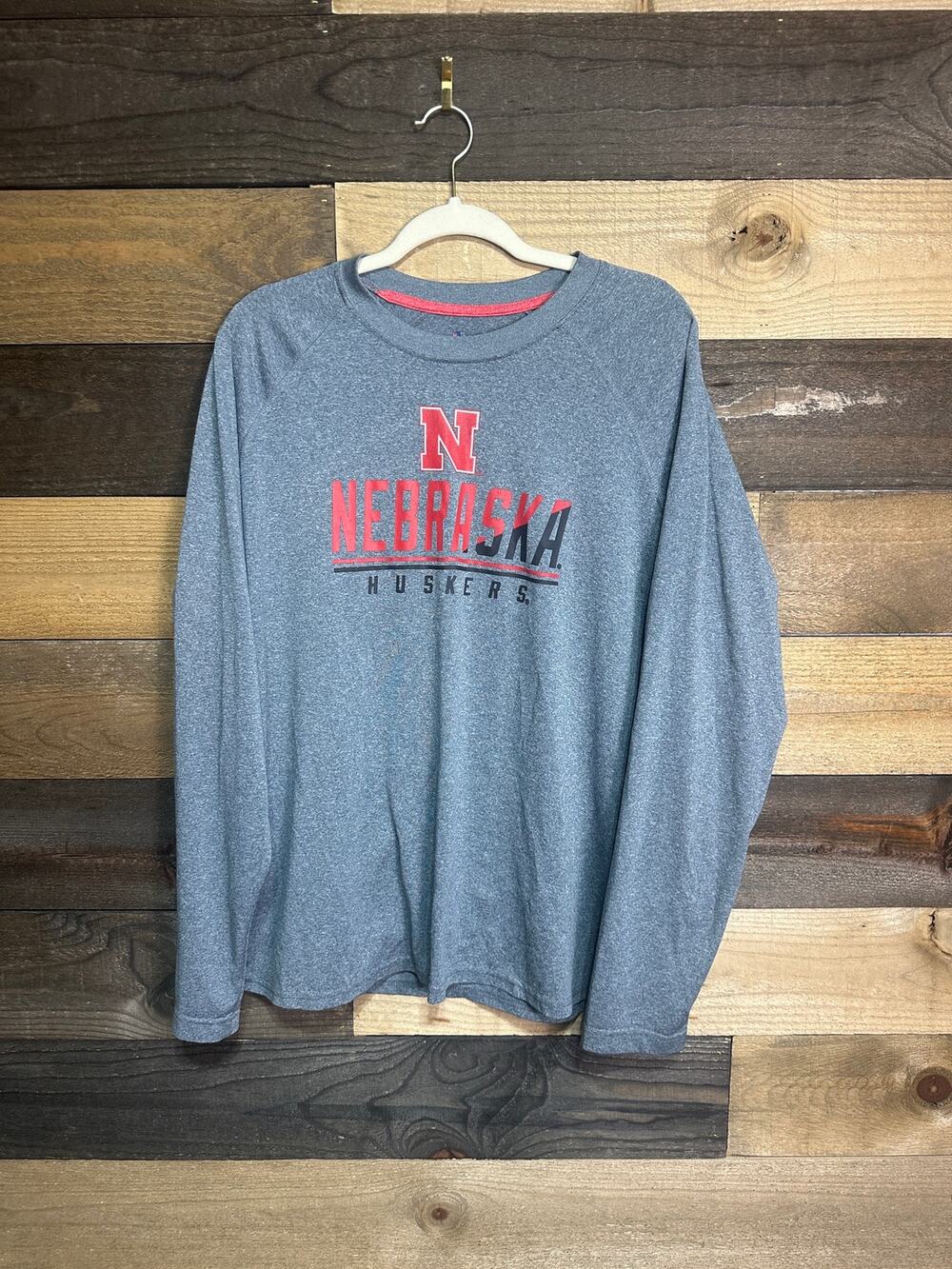 CHAMPION Nebraska Huskers Long Sleeve Heather Gray Performance Tee Size XL EUC